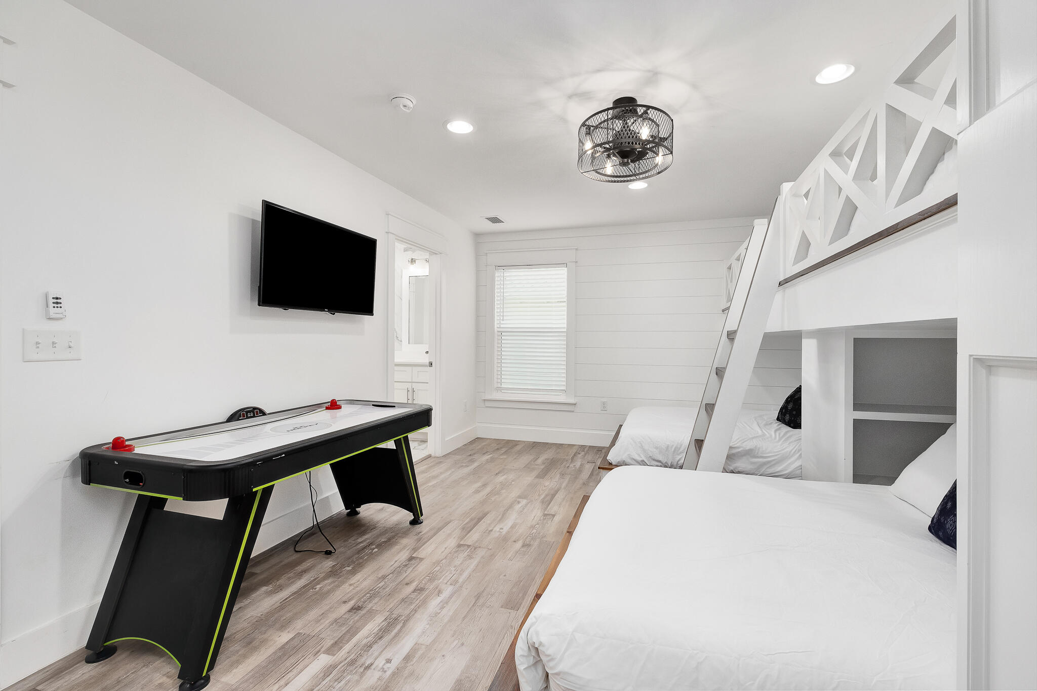 SEABREEZE - Residential