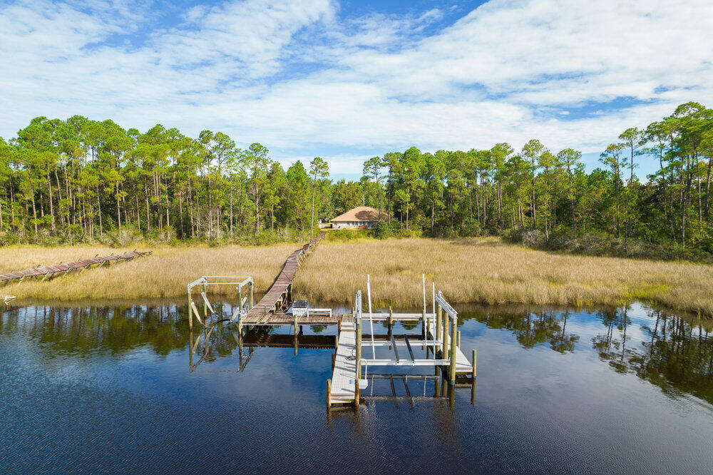 SENECA POINT - Residential
