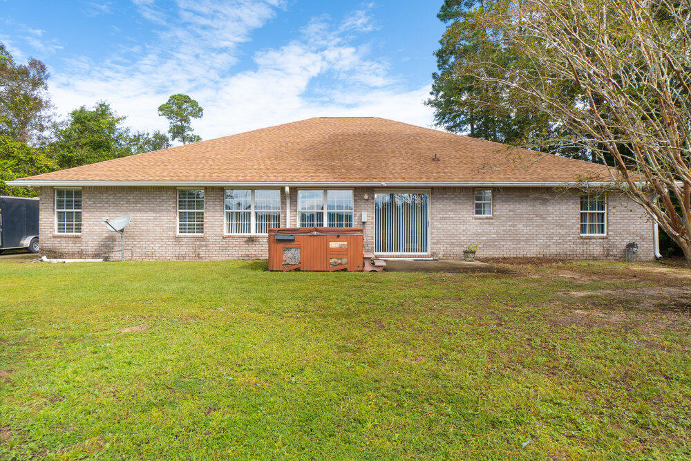 SENECA POINT - Residential