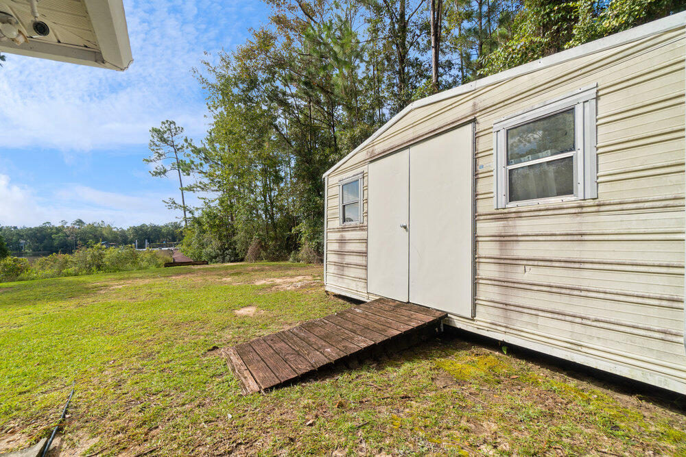SENECA POINT - Residential