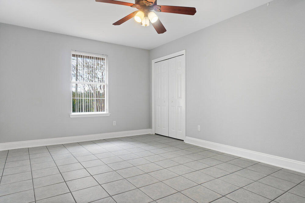 SENECA POINT - Residential