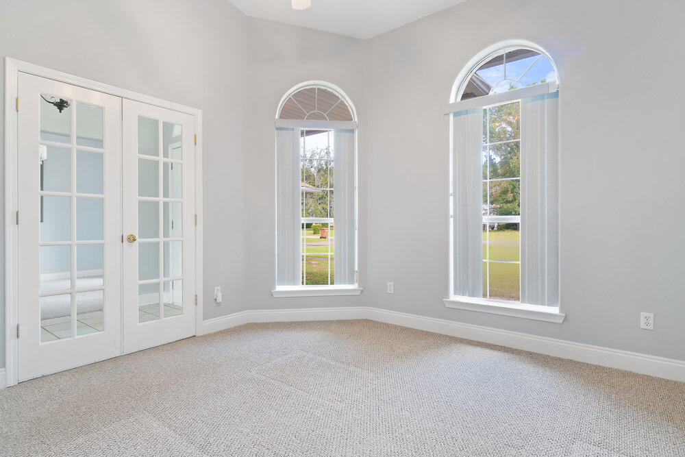 SENECA POINT - Residential