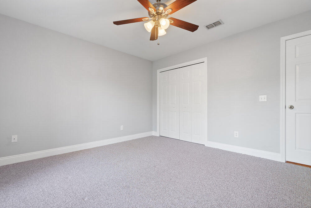 SENECA POINT - Residential