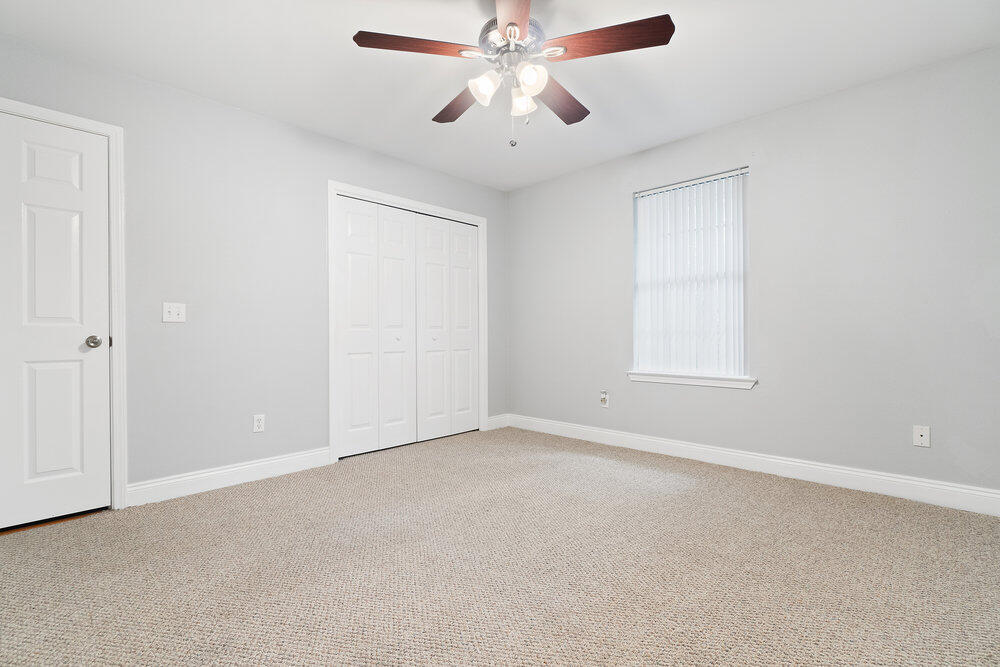 SENECA POINT - Residential