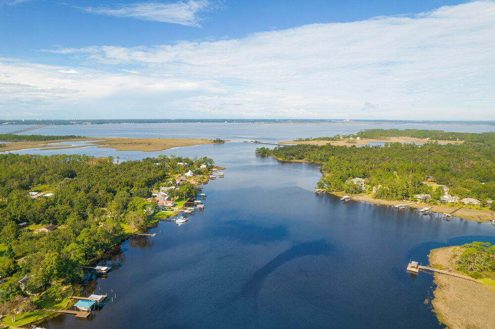 SENECA POINT - Residential