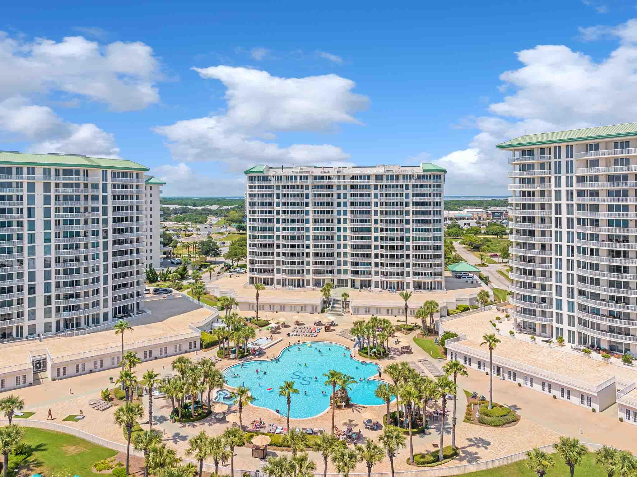 ST. BARTH AT SILVER SHELLS - Residential