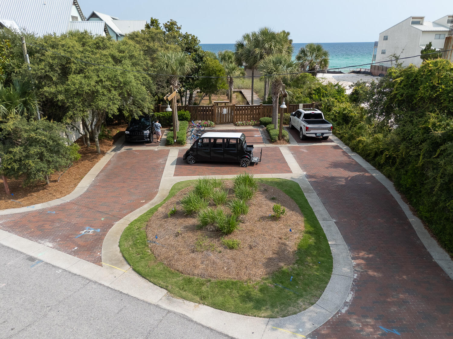 REDFISH VILLAGE - Residential