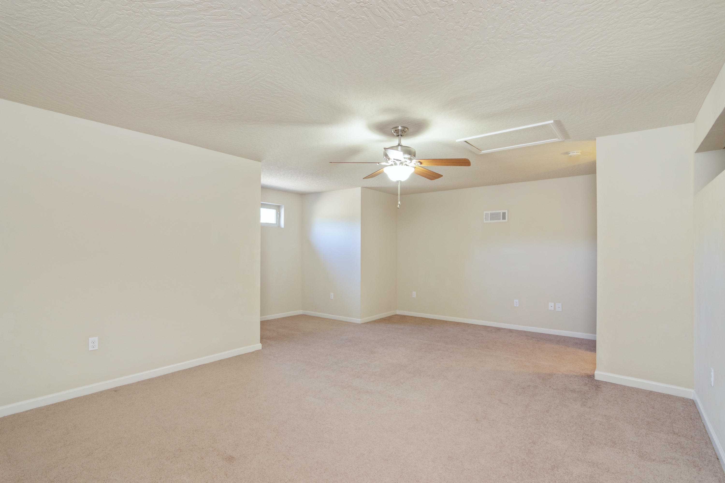 DUGGAN POND ESTATES - Residential