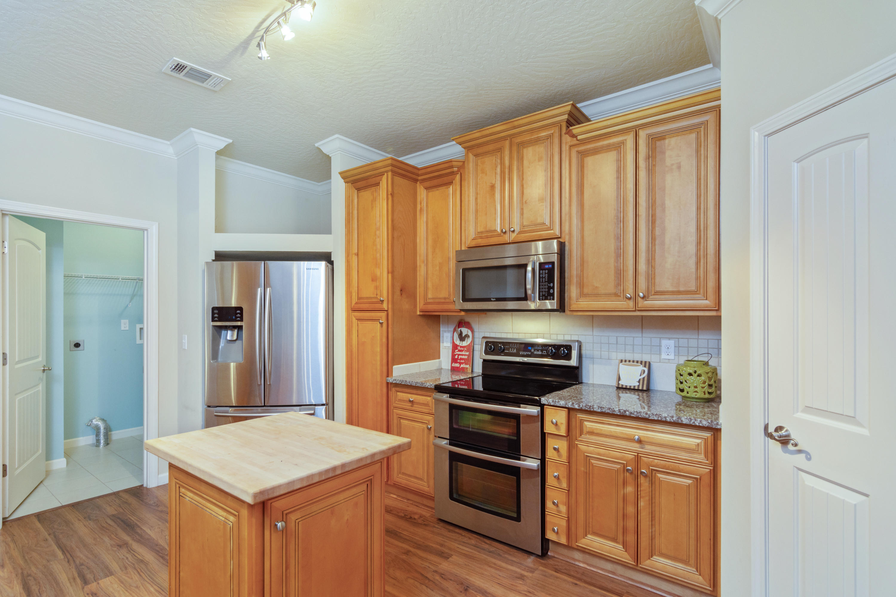 DUGGAN POND ESTATES - Residential