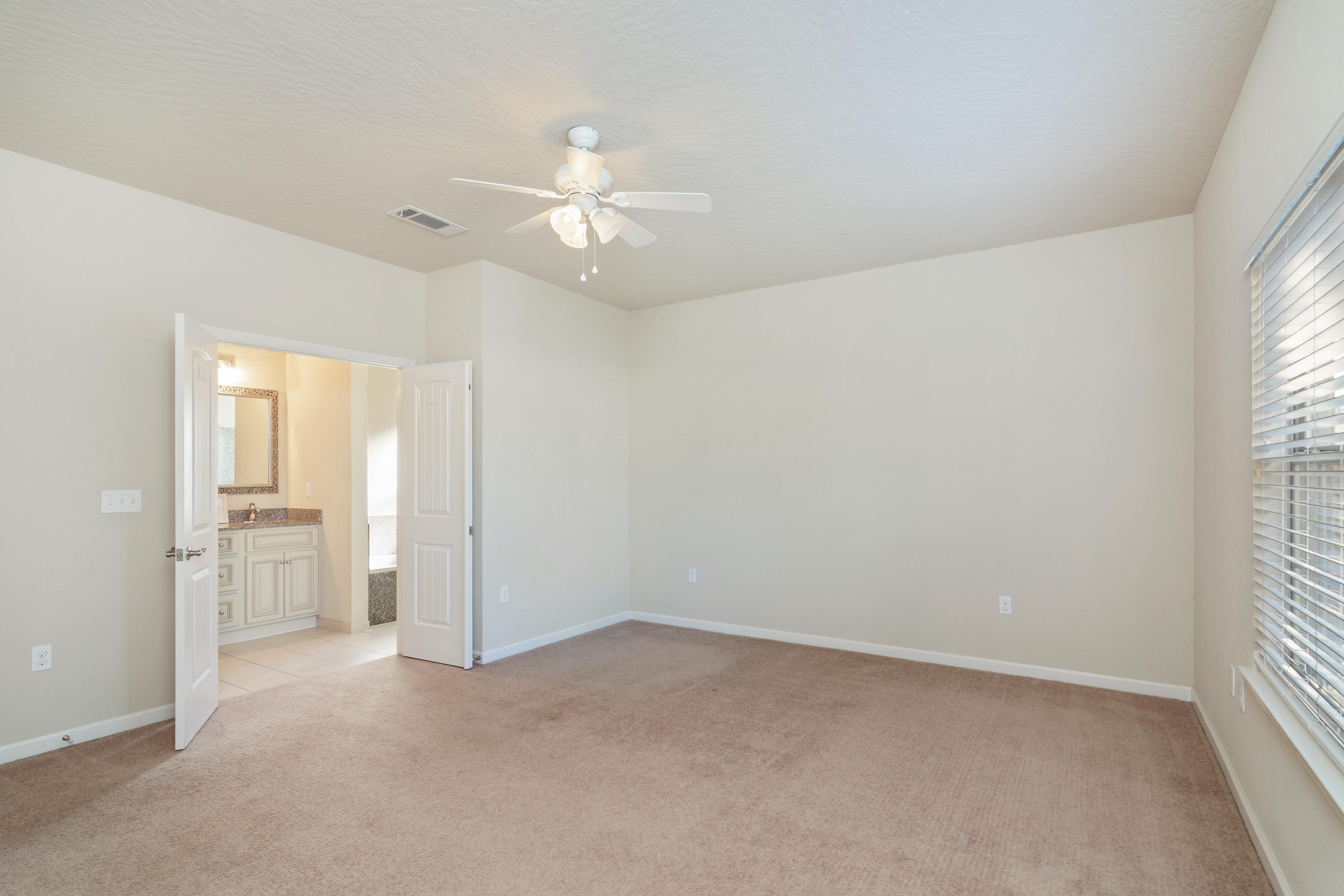 DUGGAN POND ESTATES - Residential