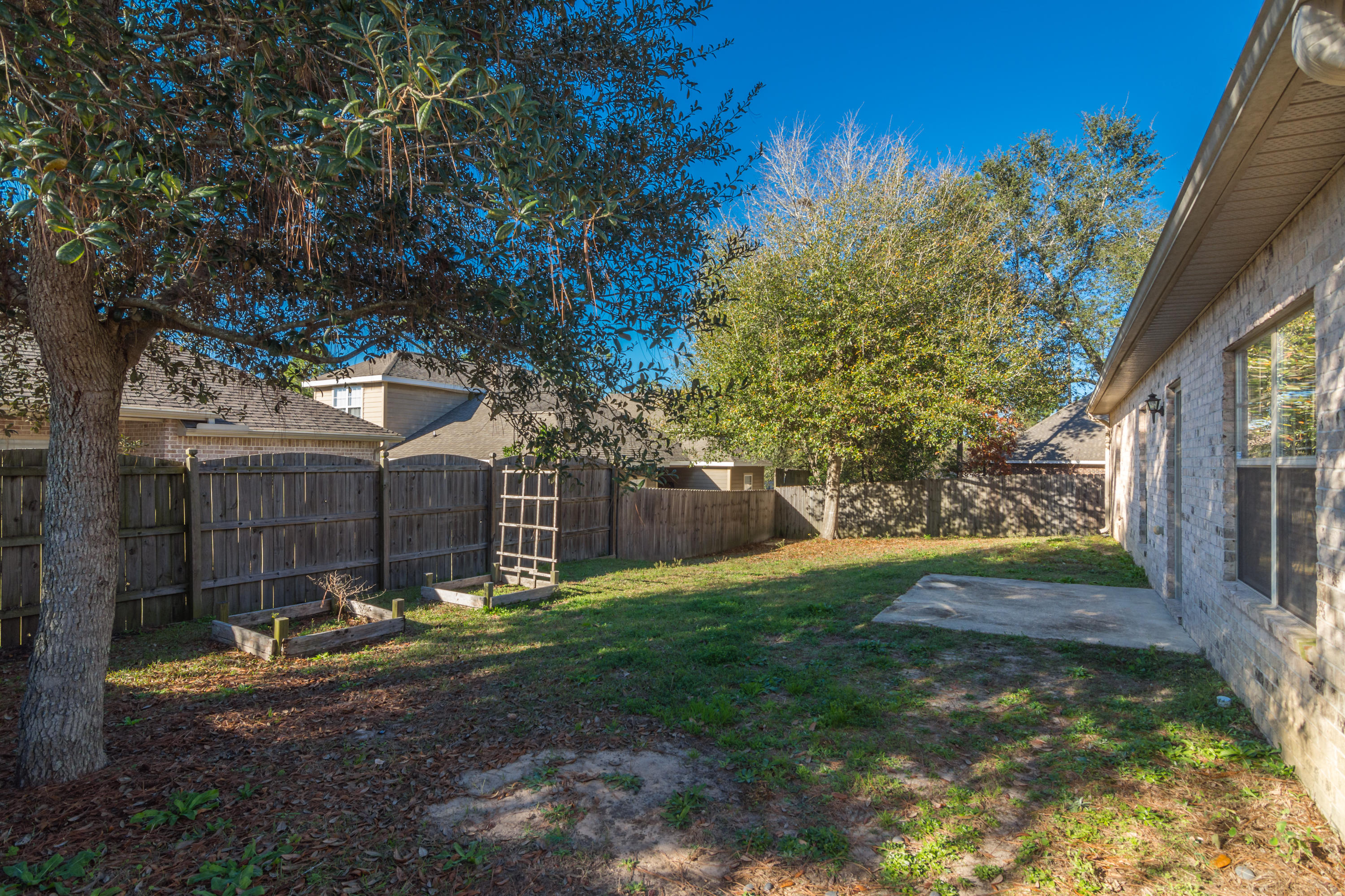 DUGGAN POND ESTATES - Residential