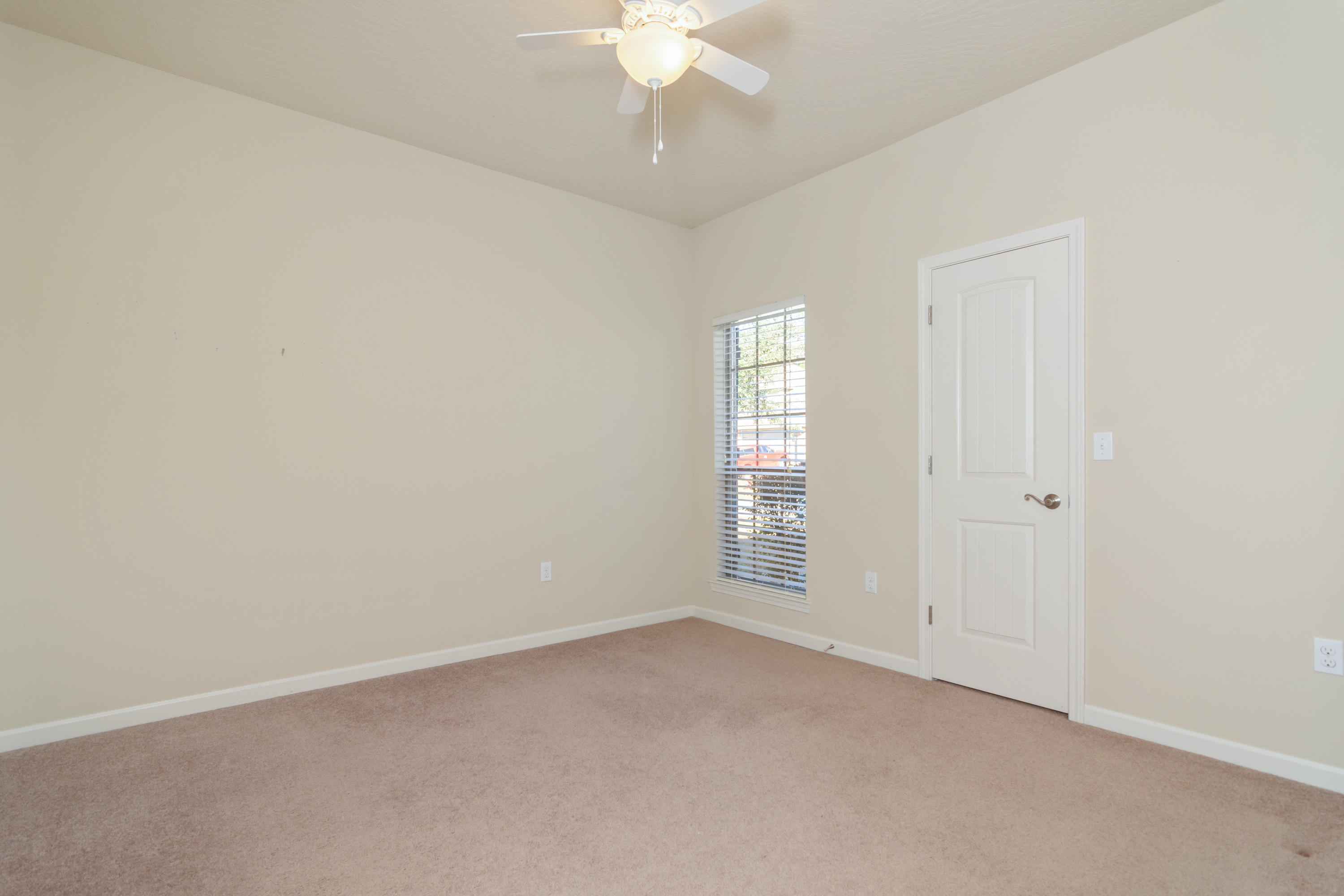 DUGGAN POND ESTATES - Residential