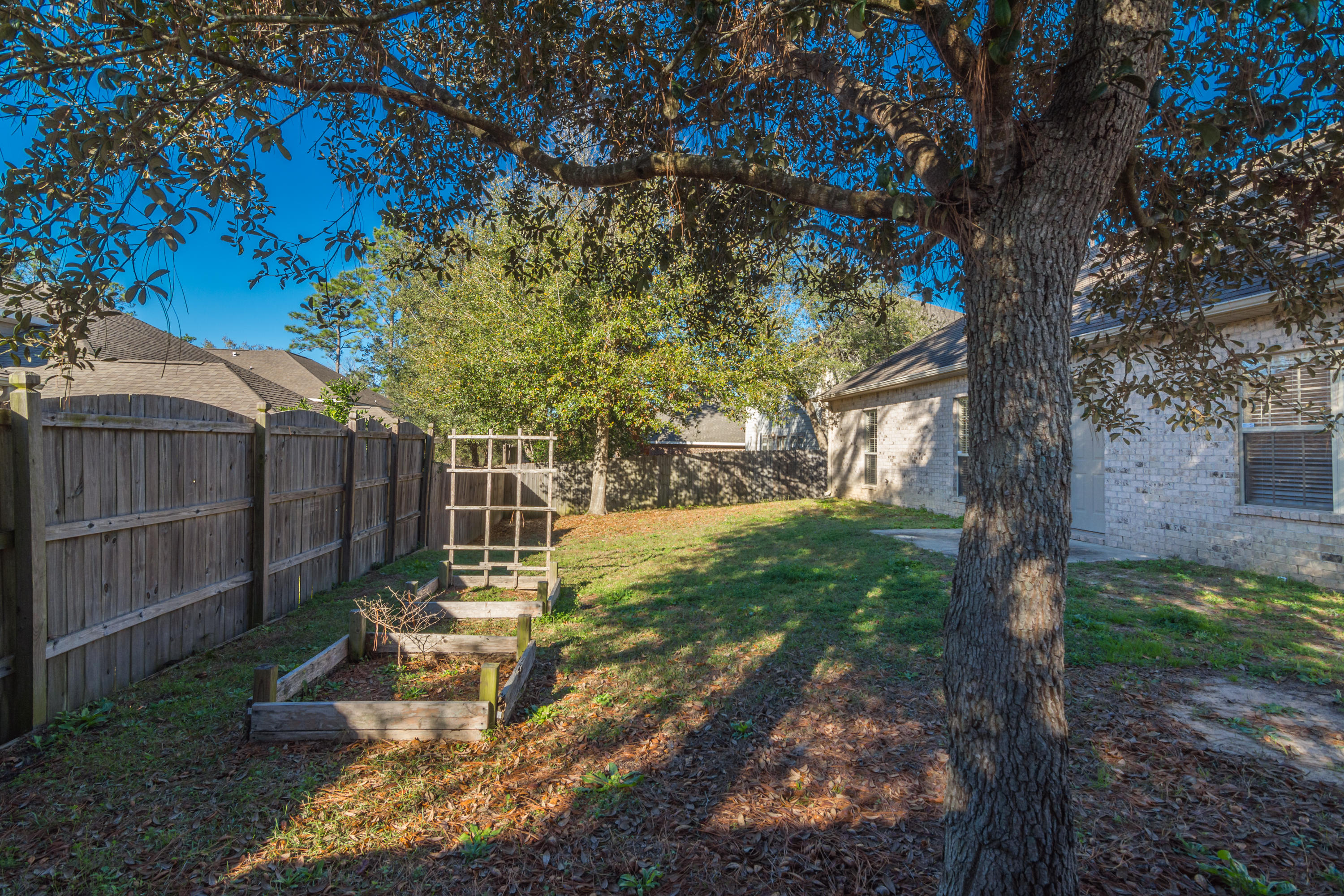 DUGGAN POND ESTATES - Residential