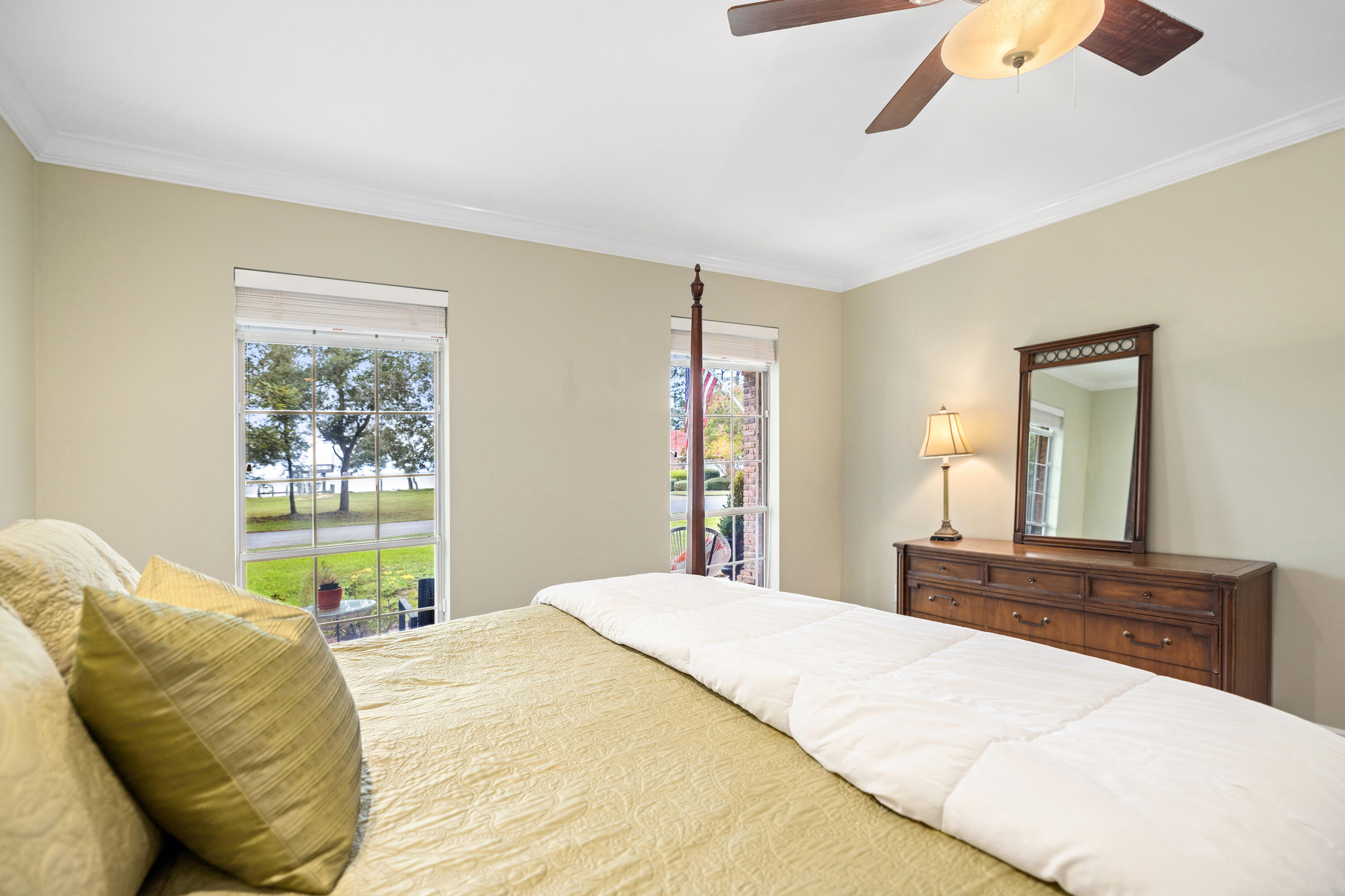 WINDWARD PH 4 - Residential