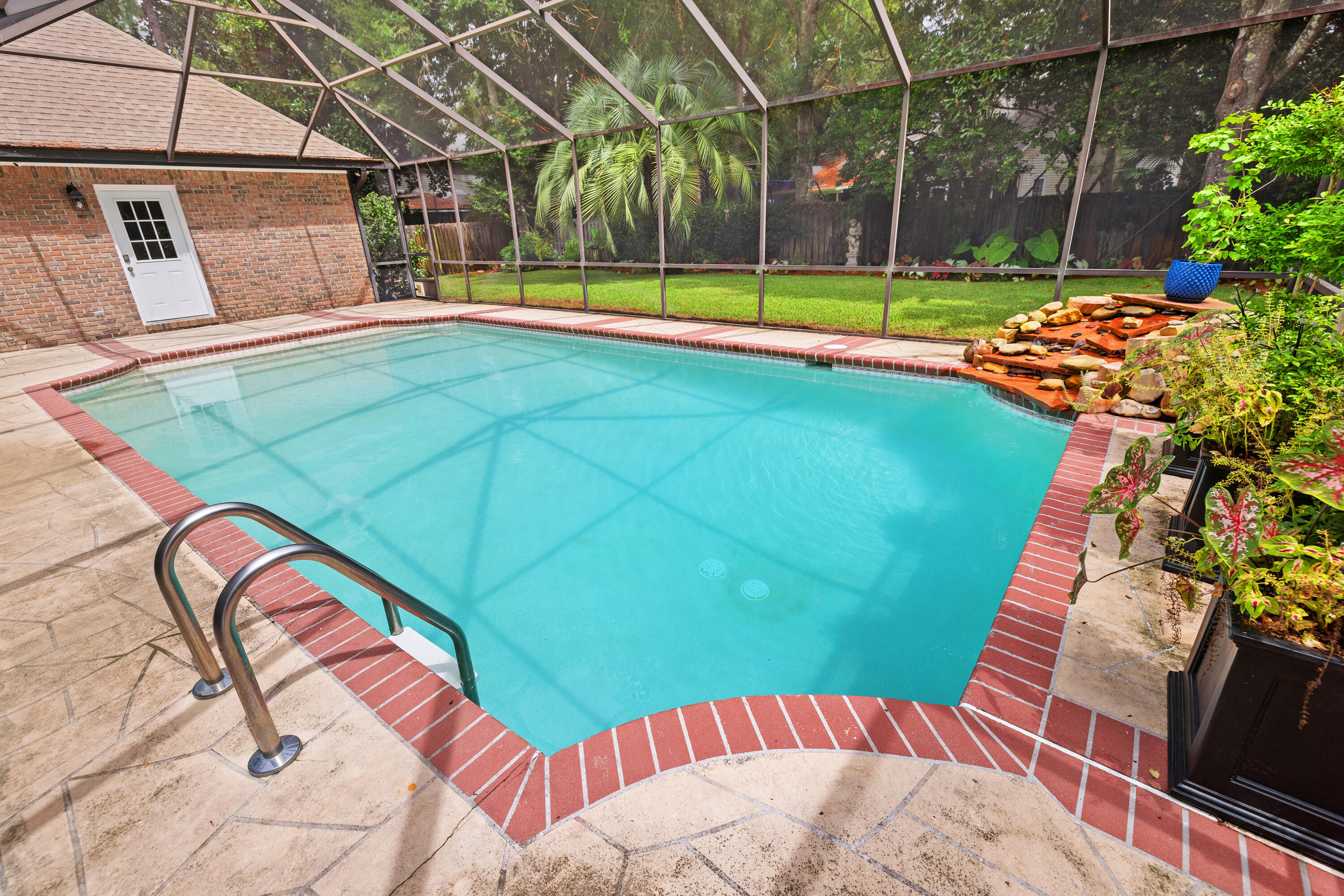 WINDWARD PH 4 - Residential