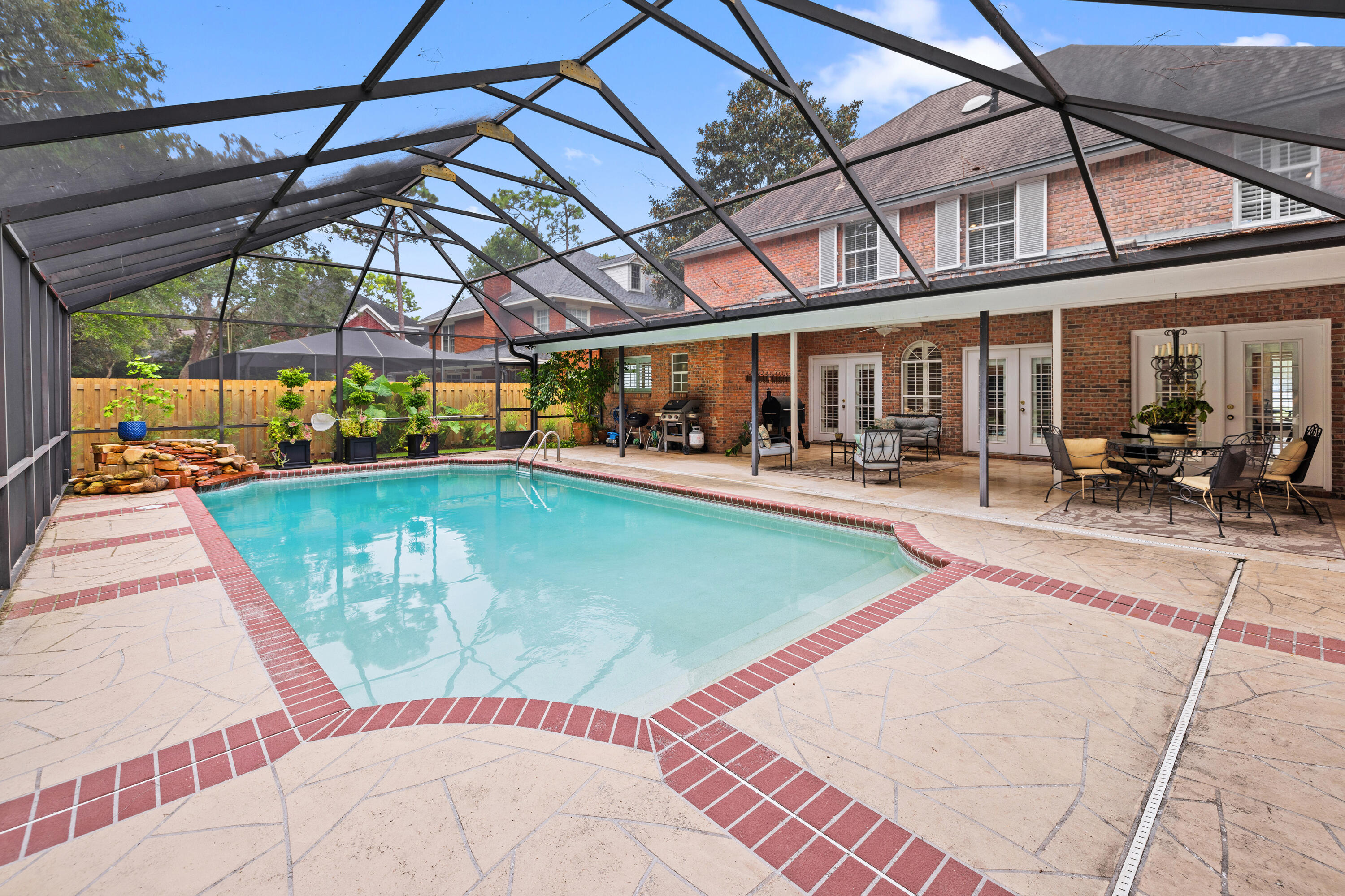 WINDWARD PH 4 - Residential