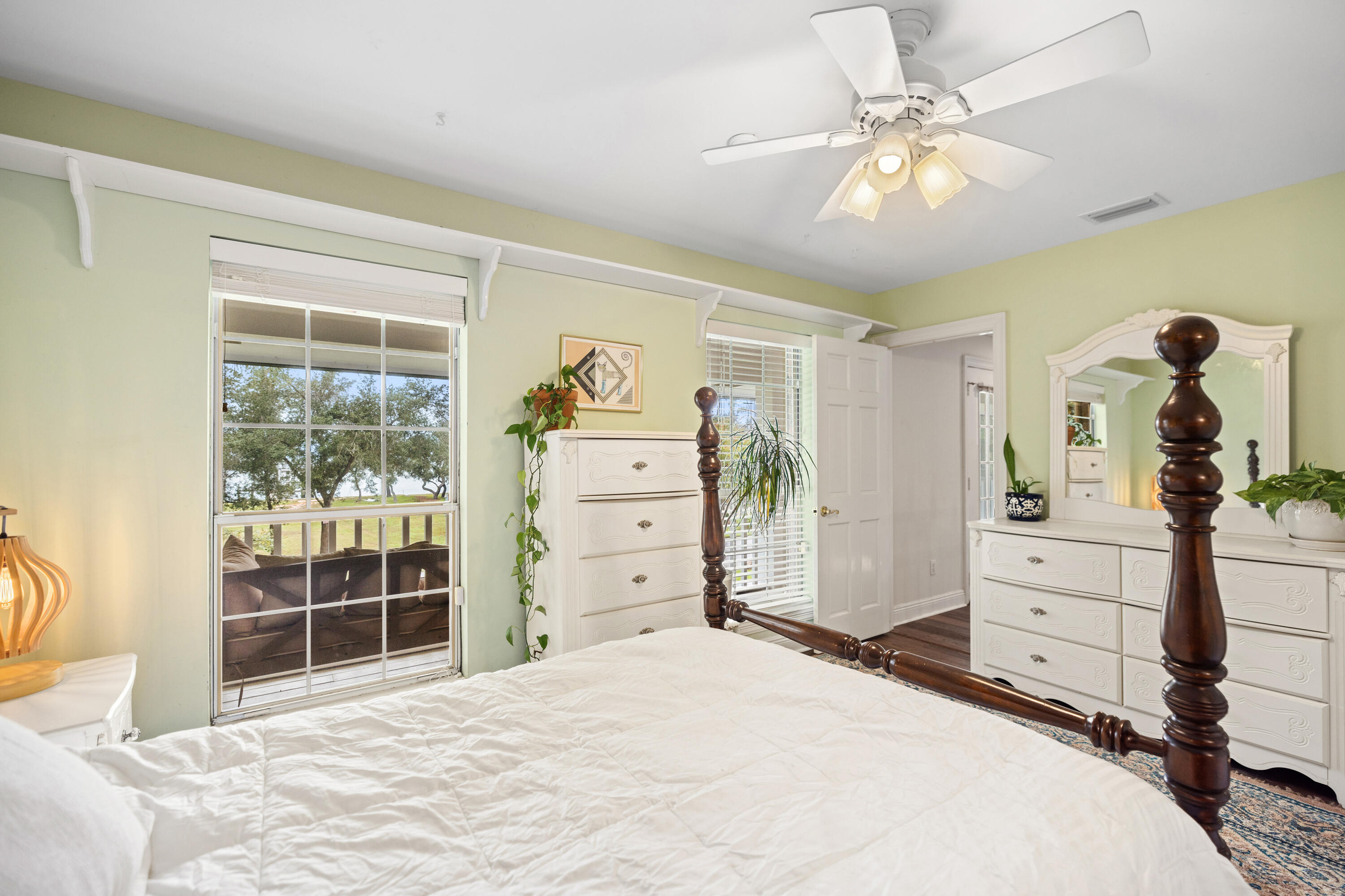 WINDWARD PH 4 - Residential