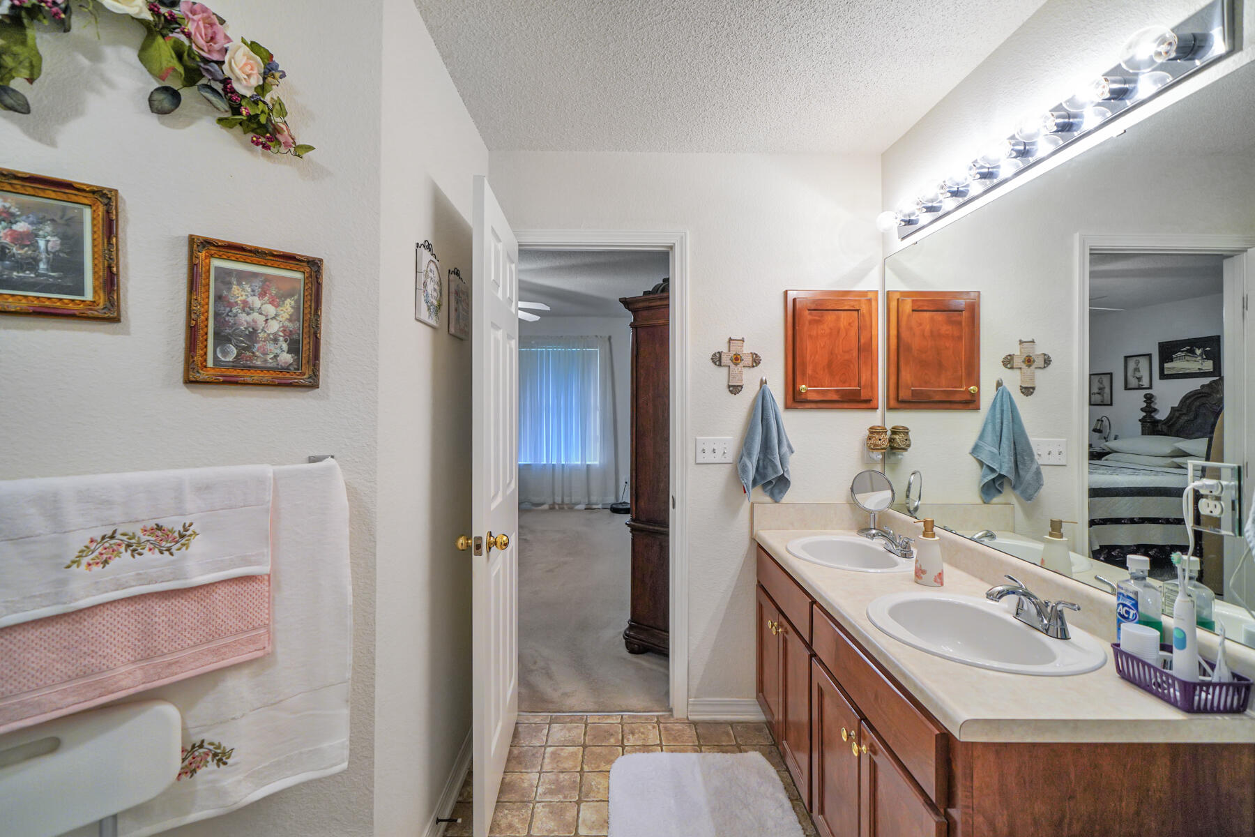 Jaimees Ridge - Residential