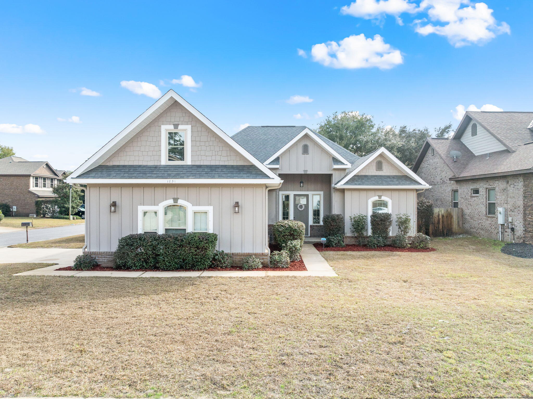 MAGNOLIA VILLAGE - Residential