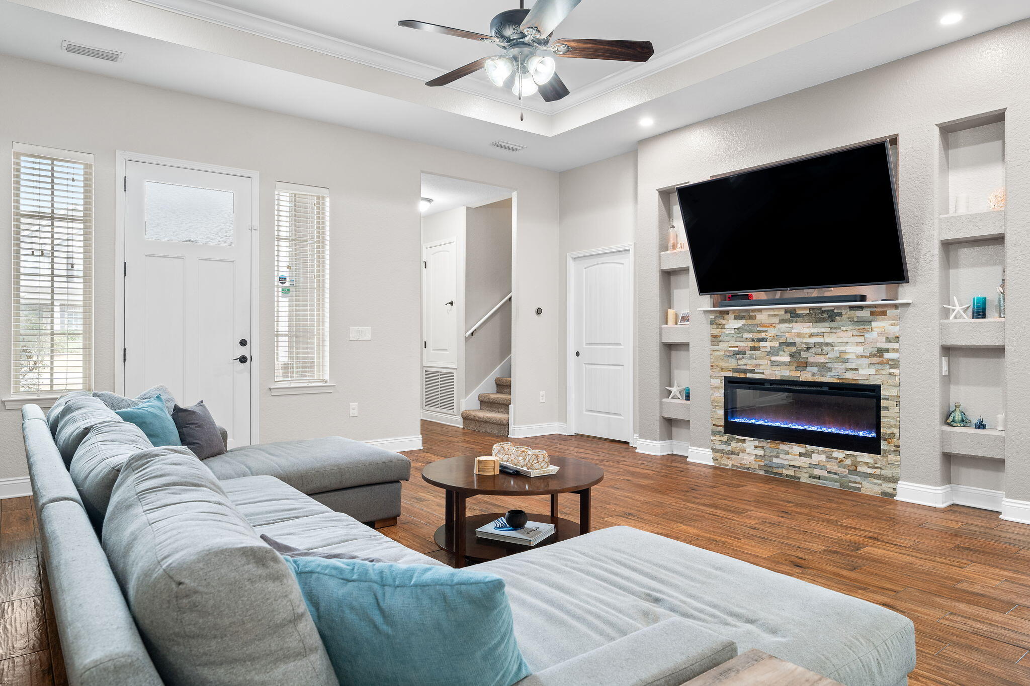 MAGNOLIA VILLAGE - Residential