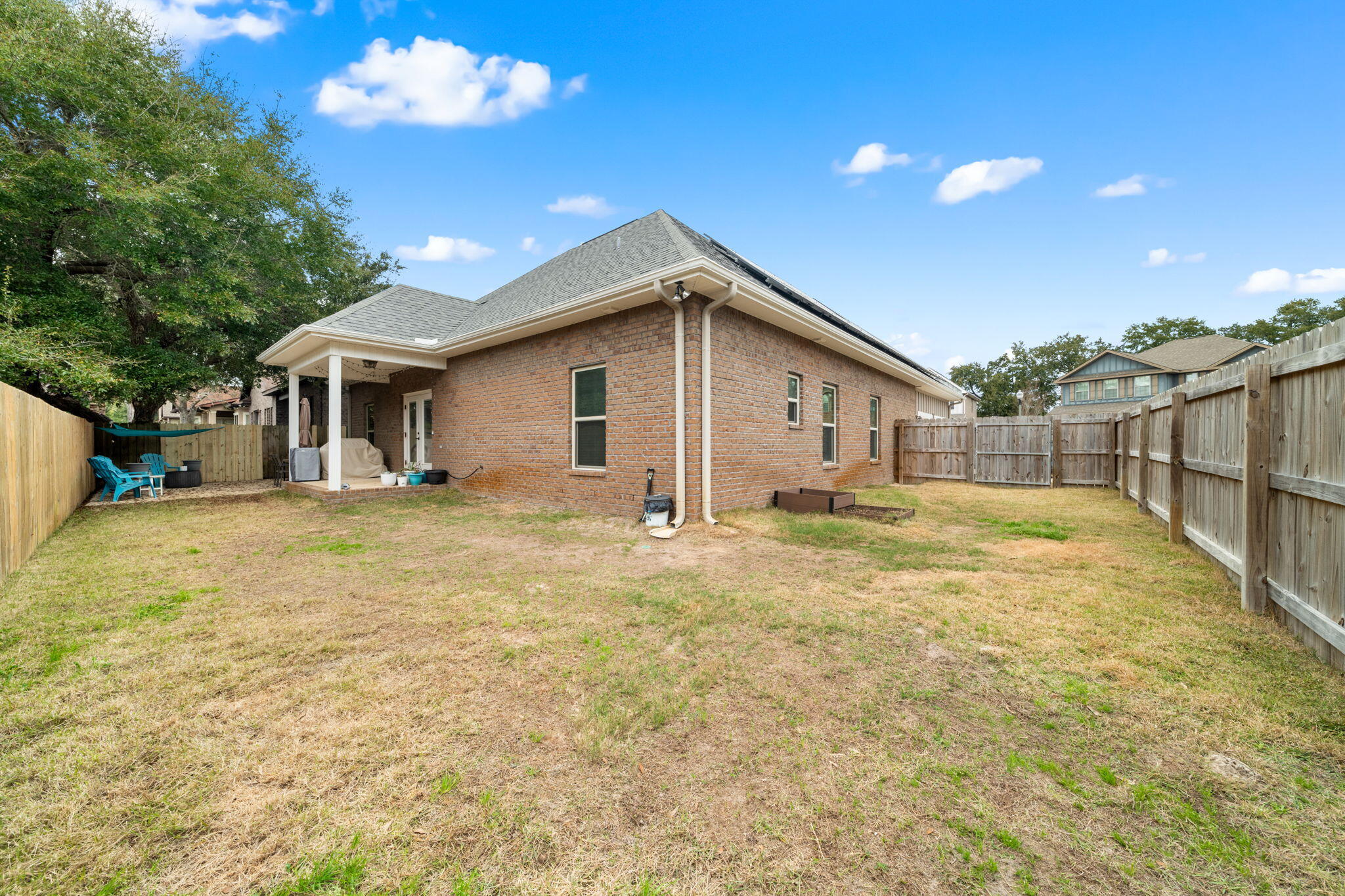 MAGNOLIA VILLAGE - Residential