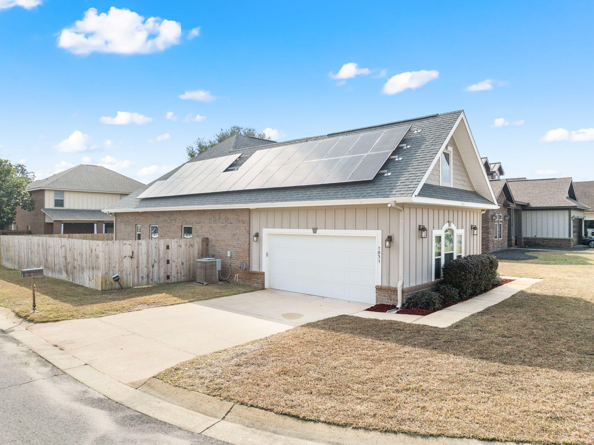 MAGNOLIA VILLAGE - Residential