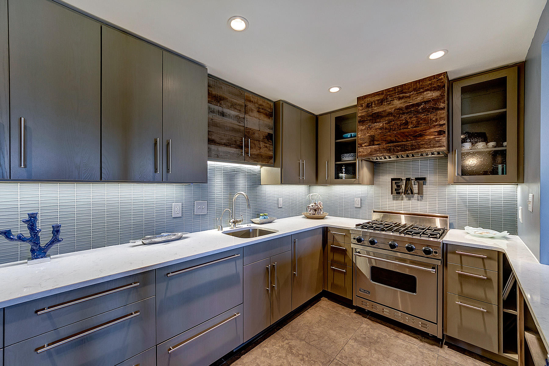 ROSEMARY BEACH, THE SAVANNAH - Residential