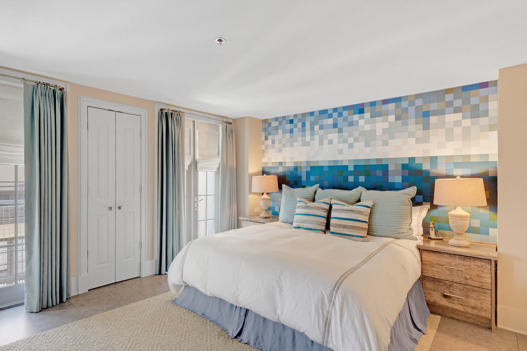 ROSEMARY BEACH, THE SAVANNAH - Residential