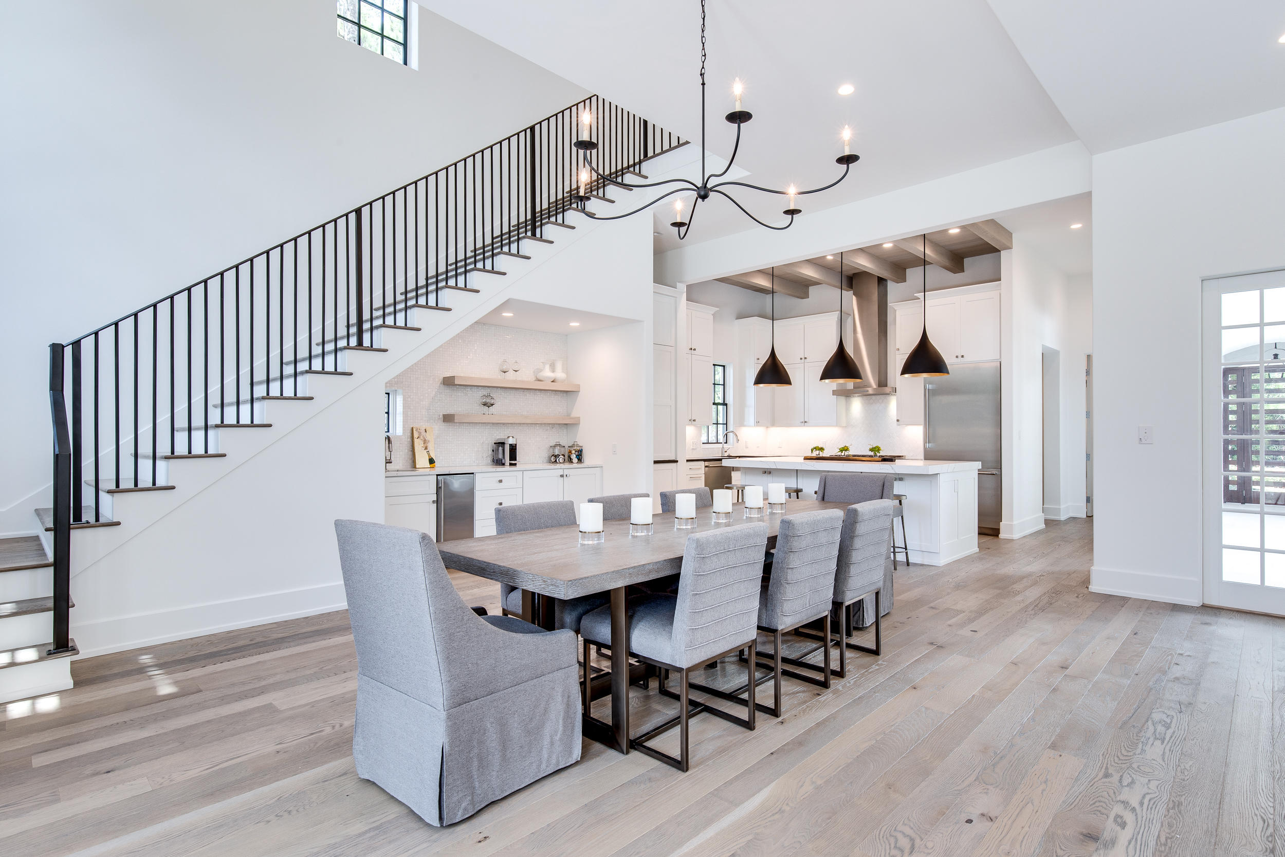 CHURCHILL OAKS - Residential