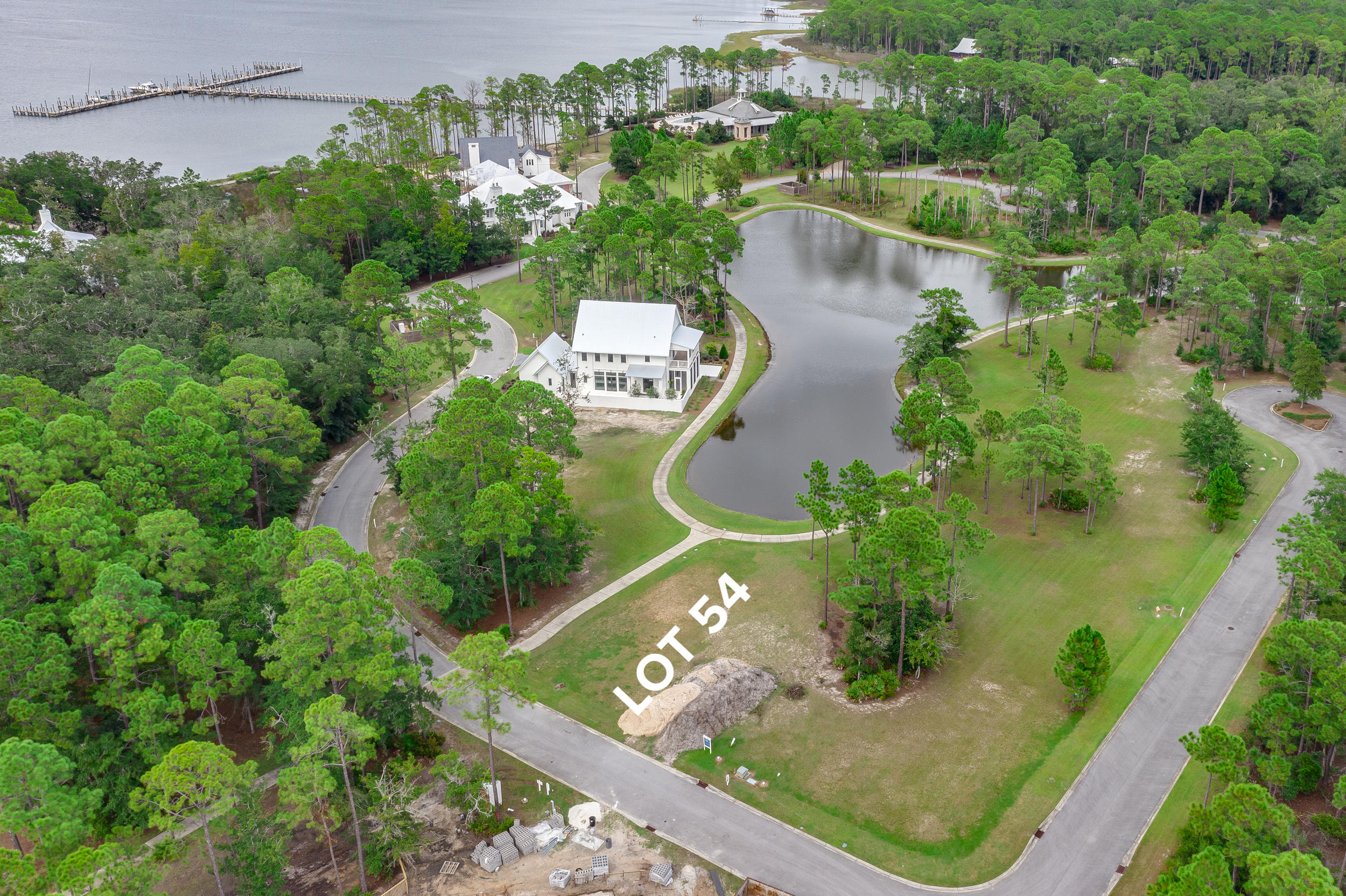 CHURCHILL OAKS - Residential