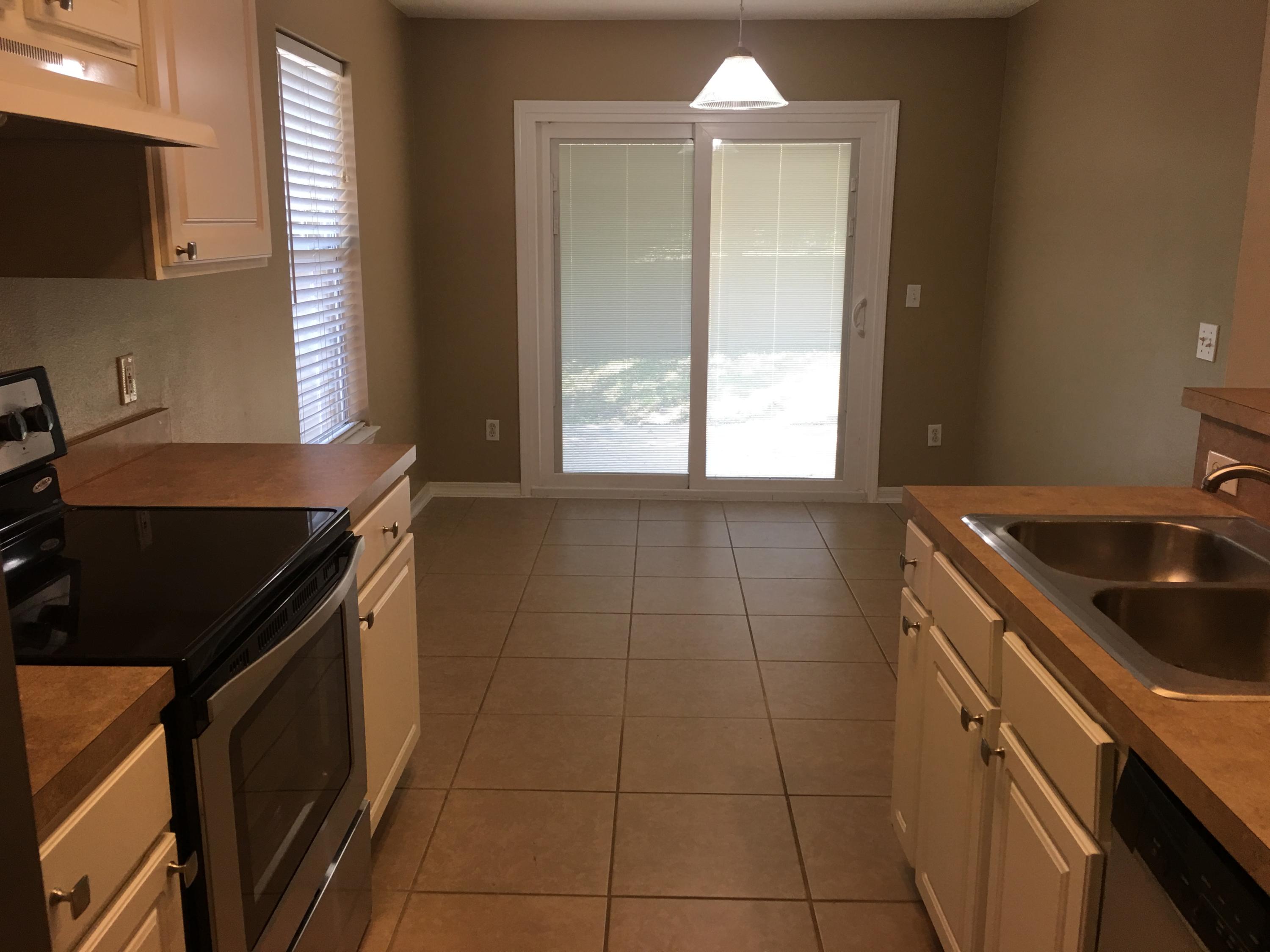 SOUTHWAY ESTATES - Residential Lease