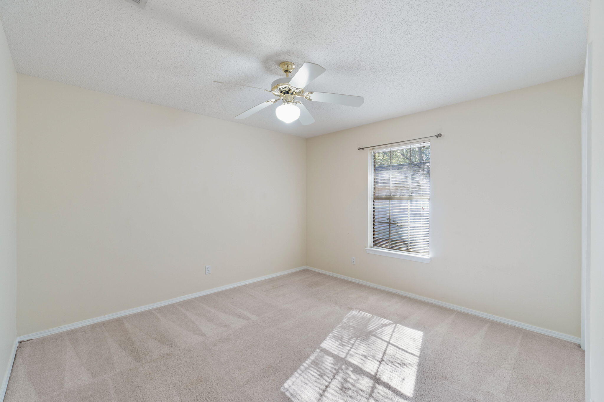 PLANTATION OAKS S/D - Residential