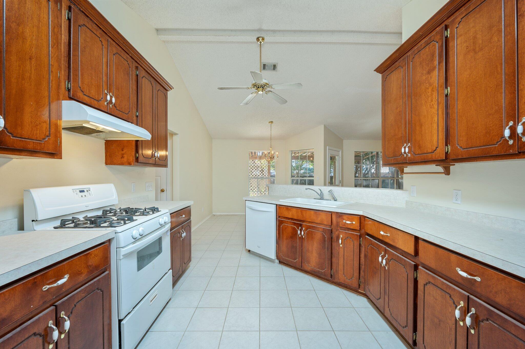 PLANTATION OAKS S/D - Residential
