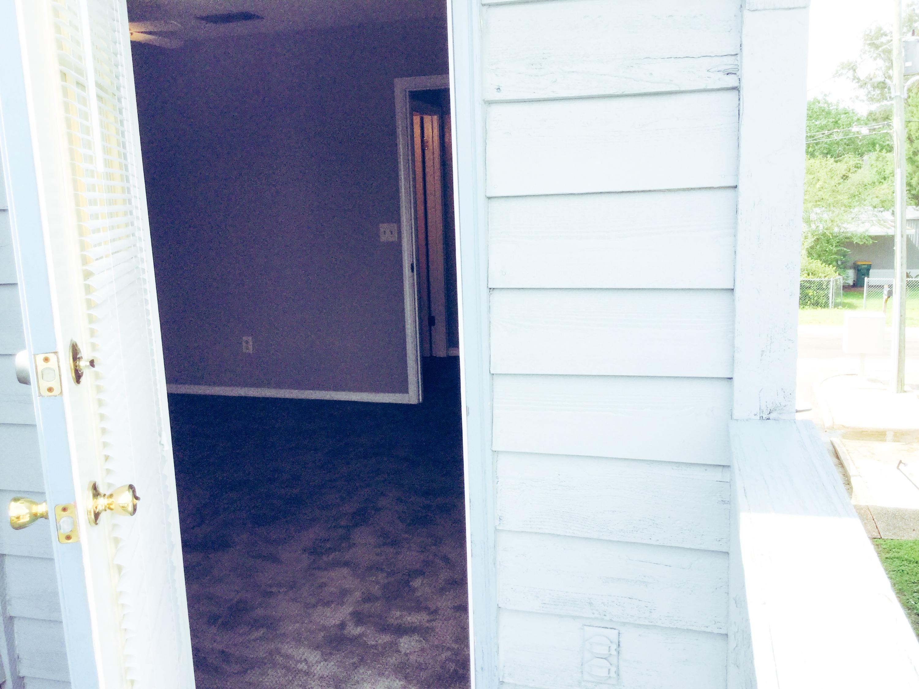 BROWNSVILLE STATION - Residential