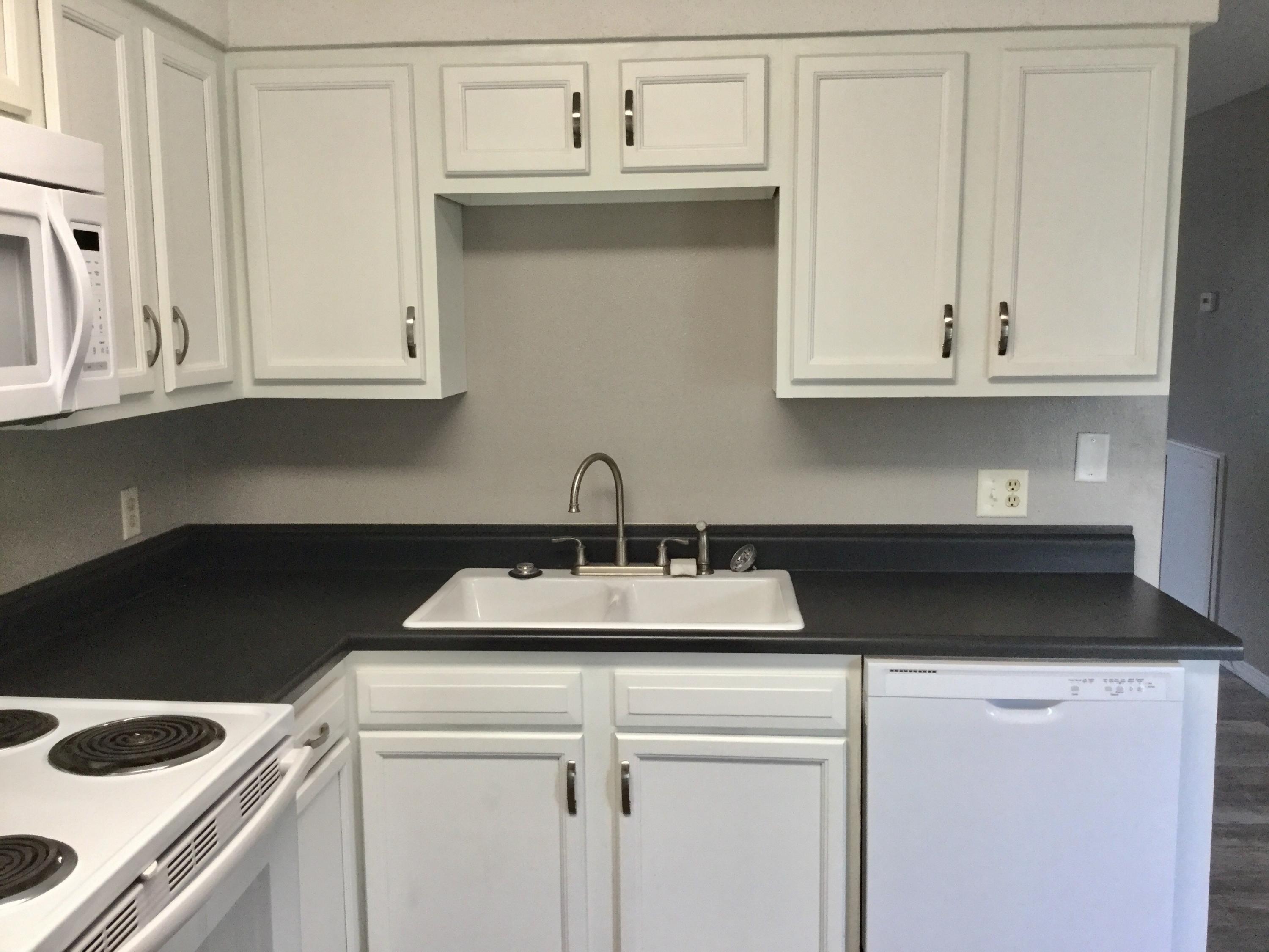 BROWNSVILLE STATION - Residential