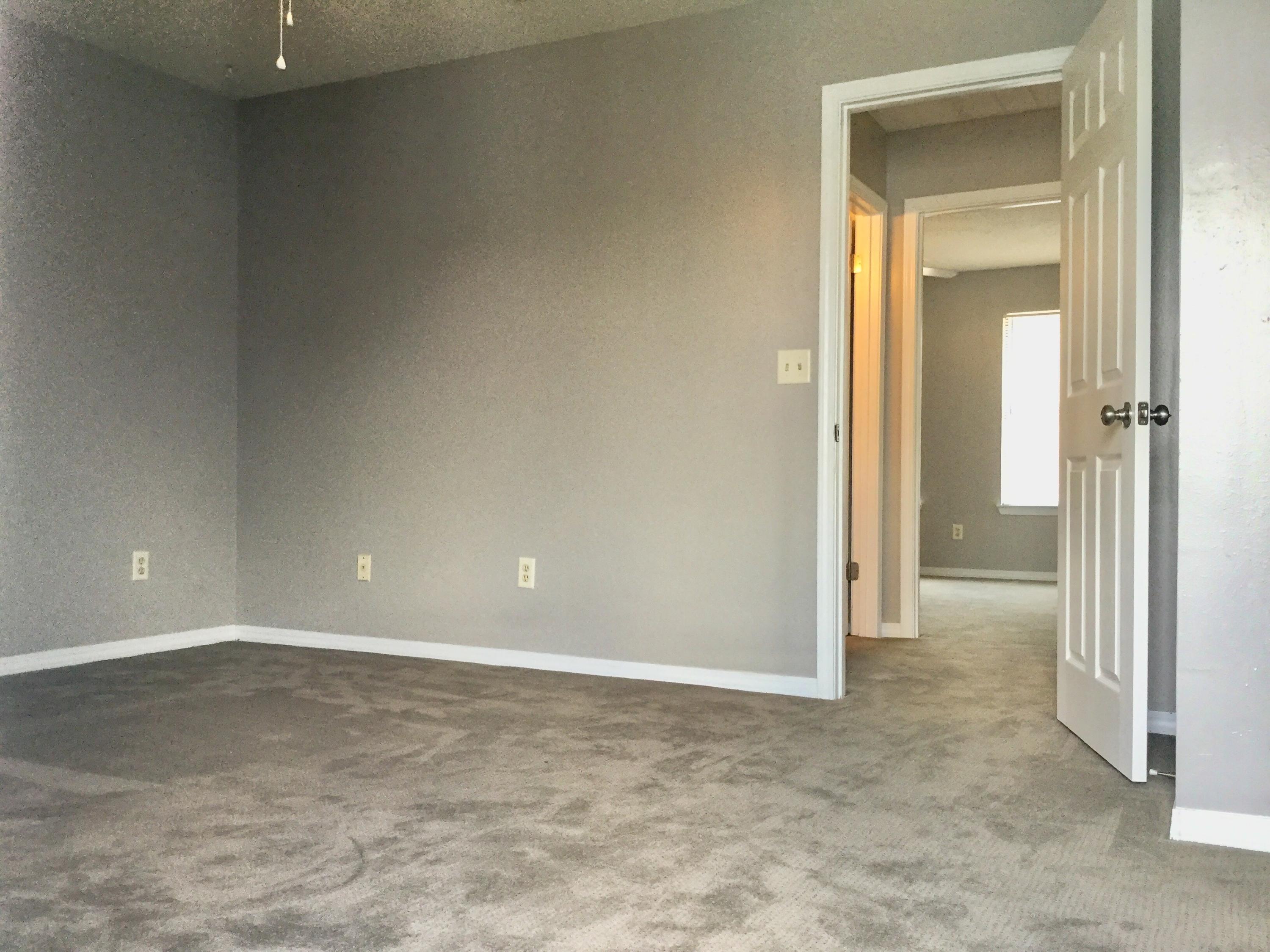 BROWNSVILLE STATION - Residential