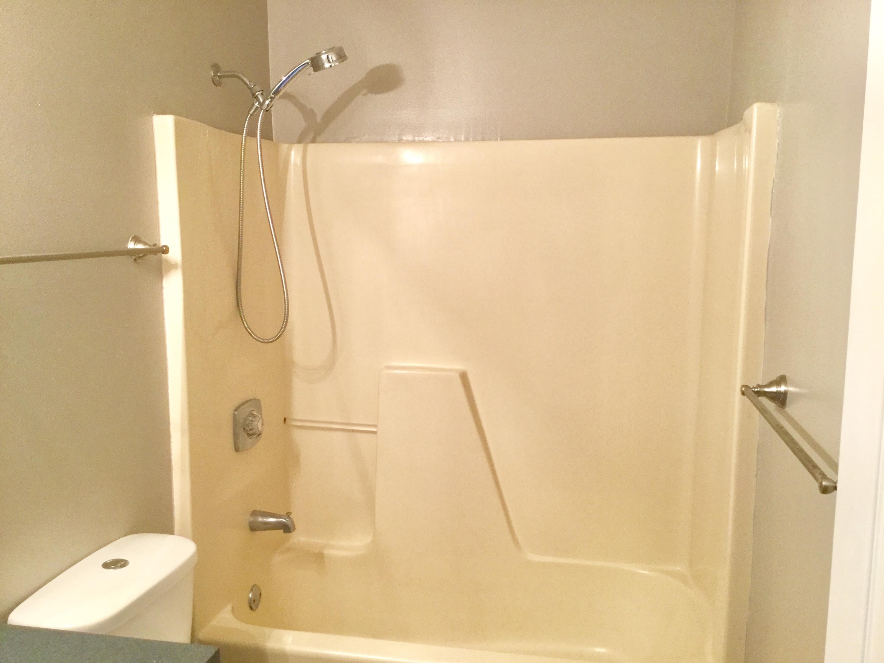 BROWNSVILLE STATION - Residential