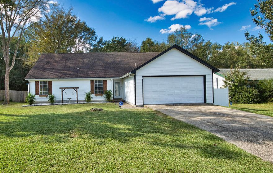 Home full of updates located south of I10! Newer AC, paint, baseboards, security system, shelving, microwave, dishwasher, mirrors, hardware, lighting, fixtures, large fenced yard, and more! Walkthrough today!