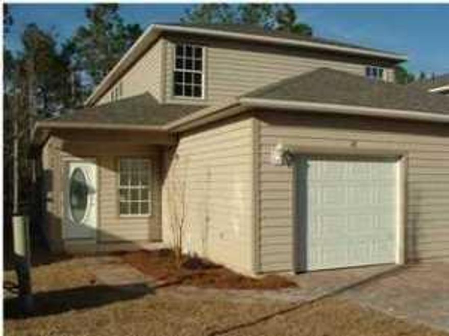 Probably the nicest unit in Carondolet. End unit with the long pavered driveway. Unit is in great condition. Entire unit has just been freshly painted. Master bedroom on first floor. Stainless Steel Appliances and granite countertops. A/C unit replaced in April of 2013. VERY NICE!!