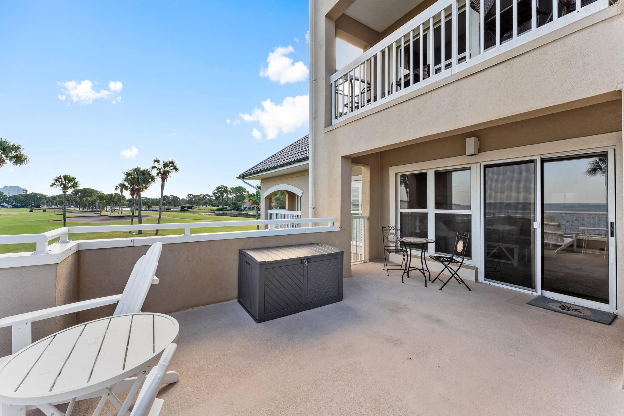 PLAYERS CLUB ON THE BAY THE - Residential