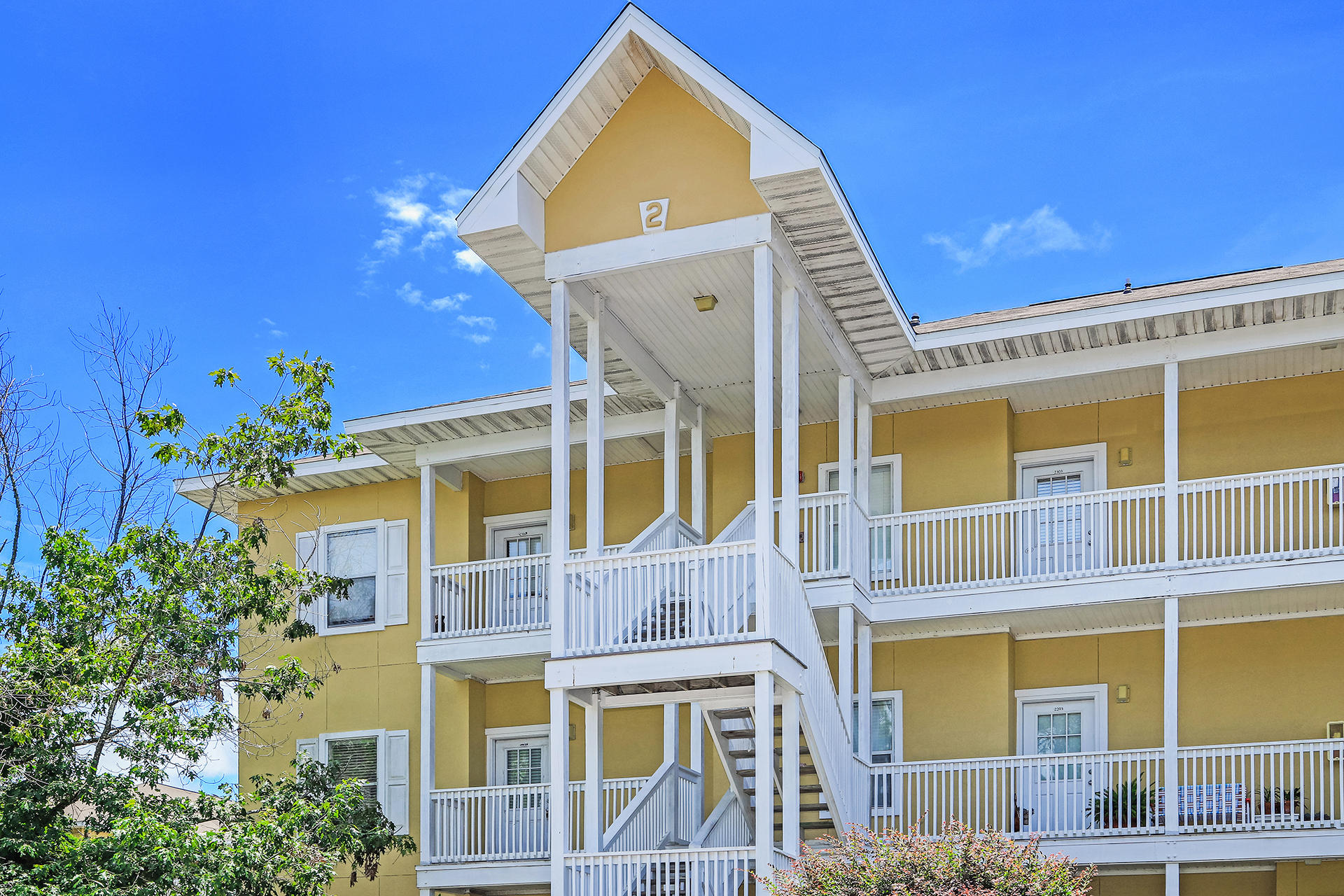 HERONS WATCH CONDO PH 2 - Residential