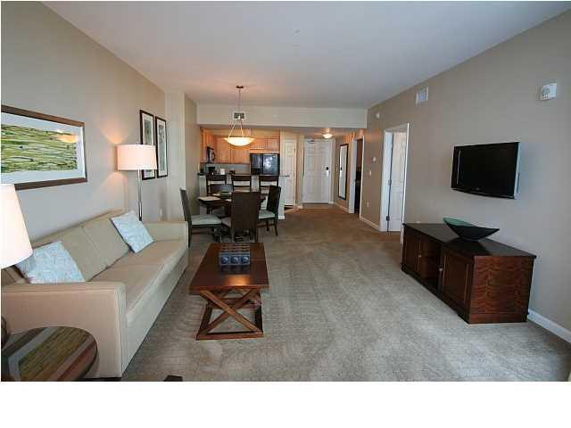 THE PALMS OF DESTIN - Residential Lease