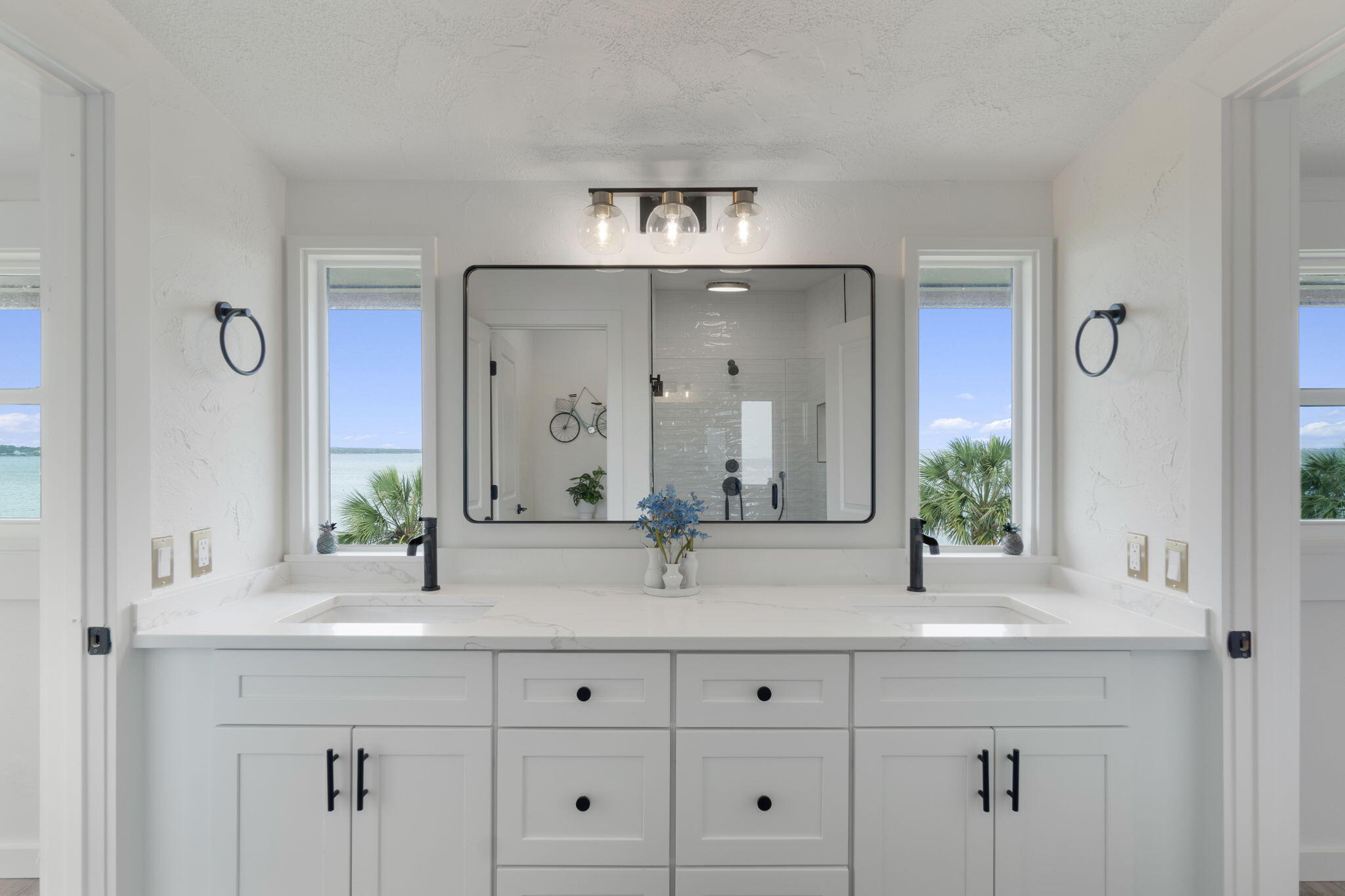 ELLIOTTS POINT 10TH ADDN - Residential