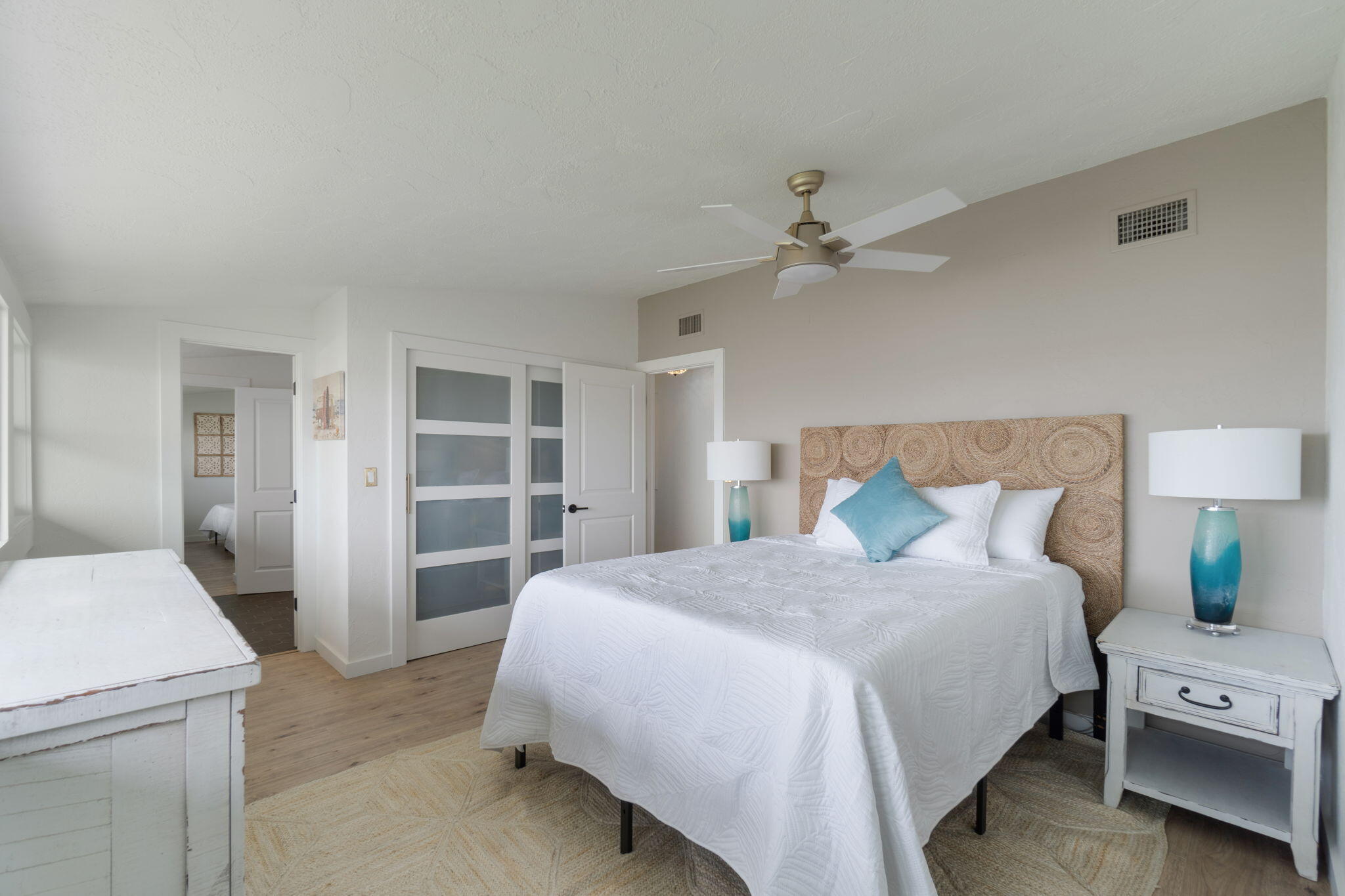 ELLIOTTS POINT 10TH ADDN - Residential