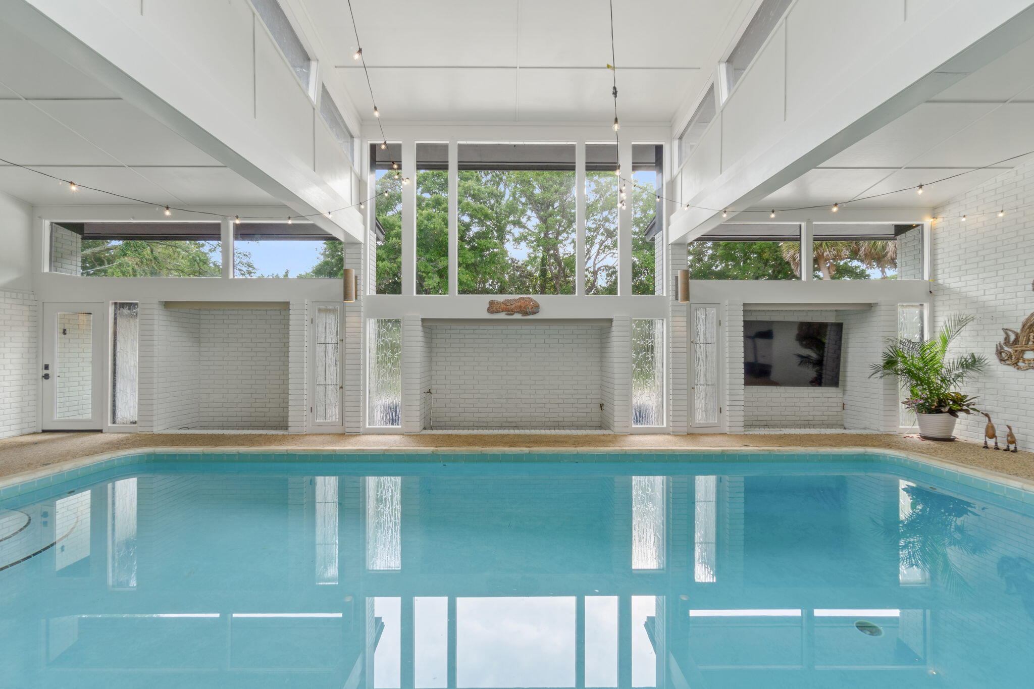 ELLIOTTS POINT 10TH ADDN - Residential