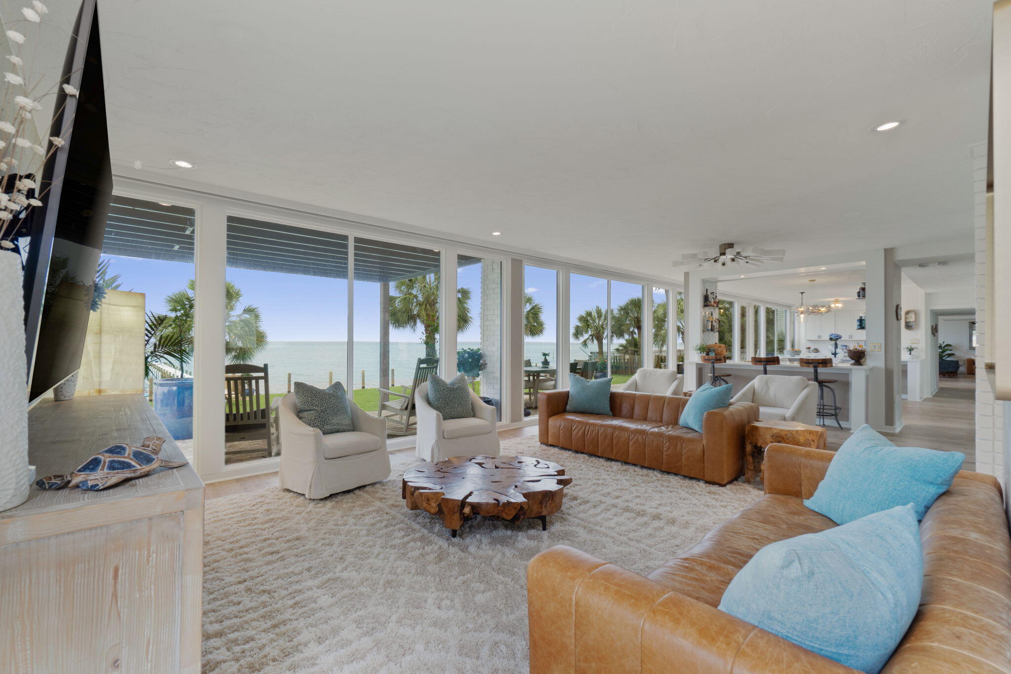 ELLIOTTS POINT 10TH ADDN - Residential
