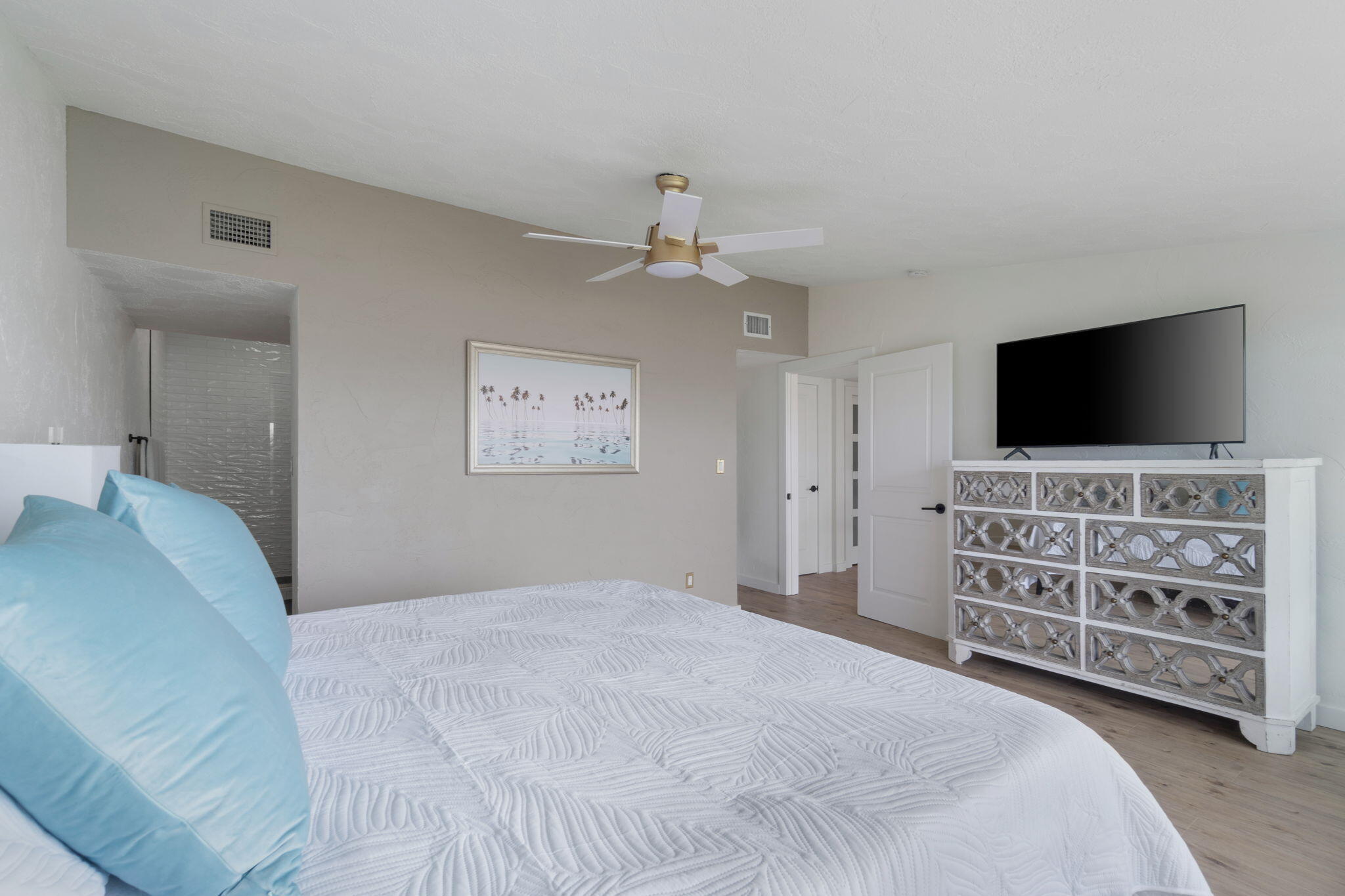 ELLIOTTS POINT 10TH ADDN - Residential