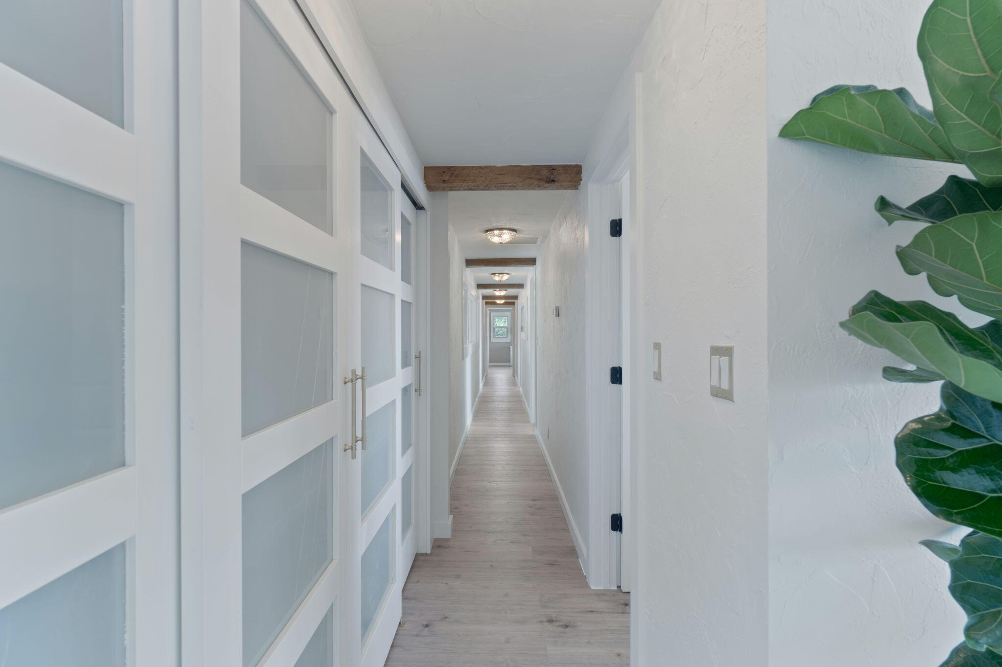 ELLIOTTS POINT 10TH ADDN - Residential