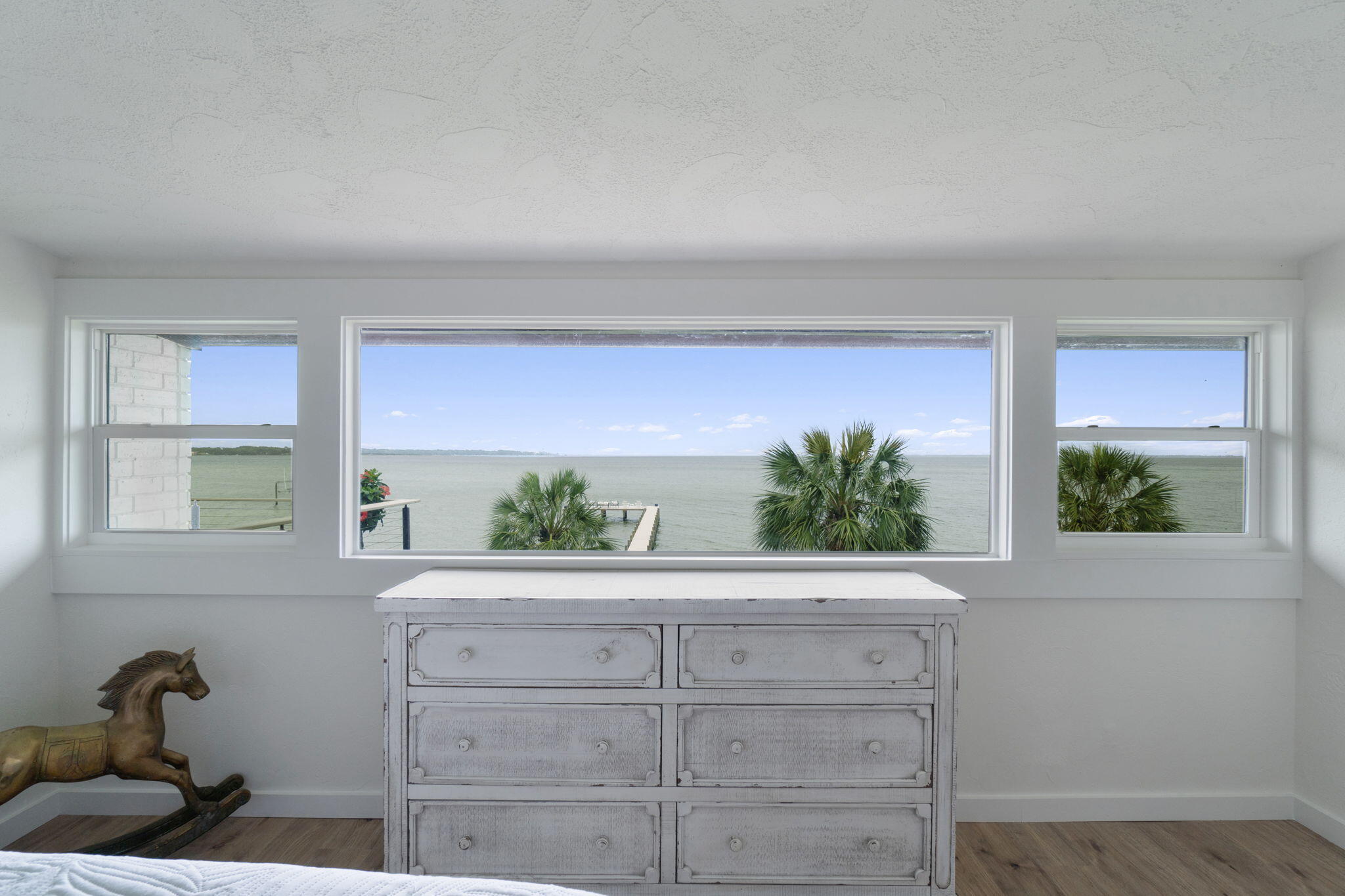 ELLIOTTS POINT 10TH ADDN - Residential