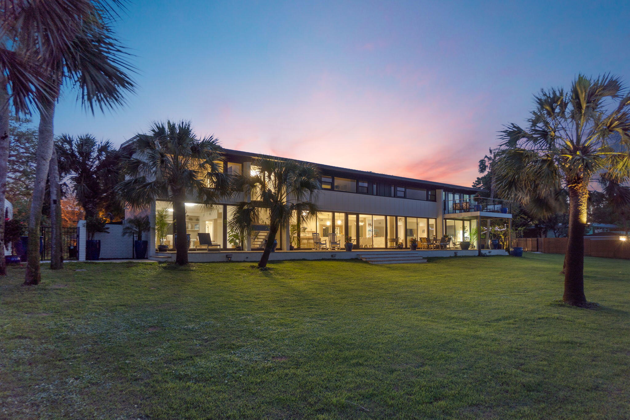ELLIOTTS POINT 10TH ADDN - Residential
